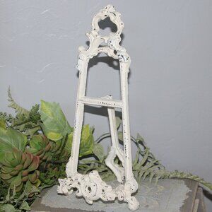 Ornate Vintage Shabby Chic Chippy White Table Top Easel Prop